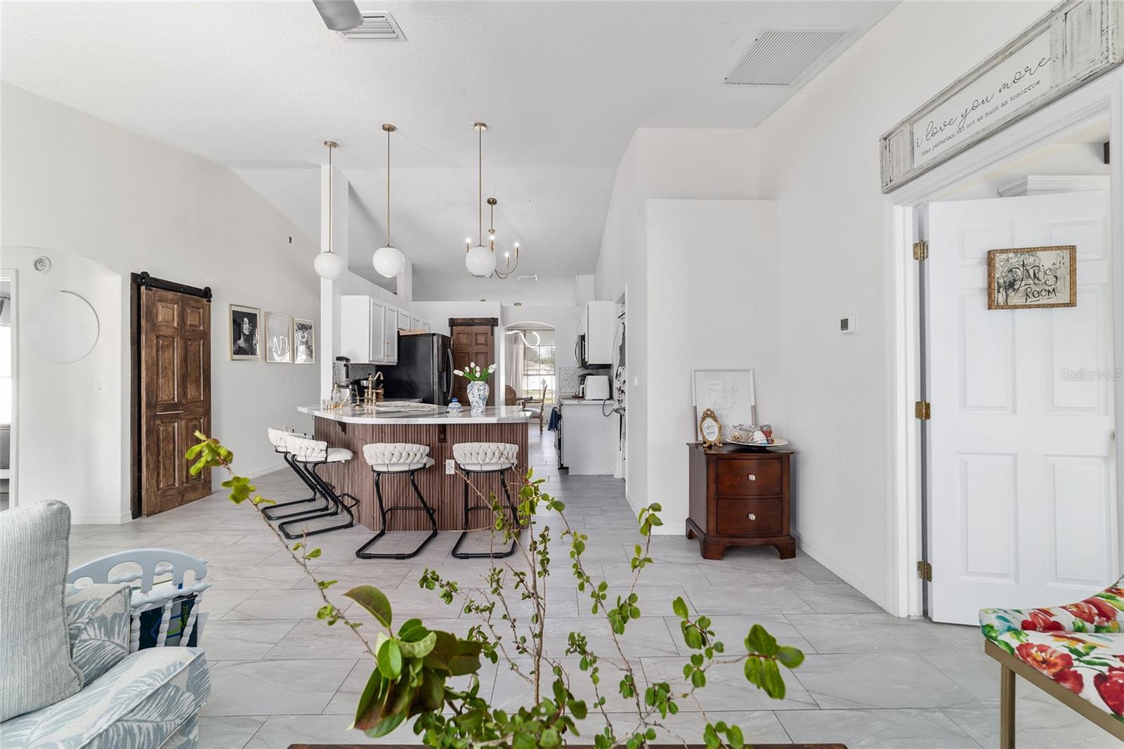 Image 35 of 68 For 2 Juniper Terrace