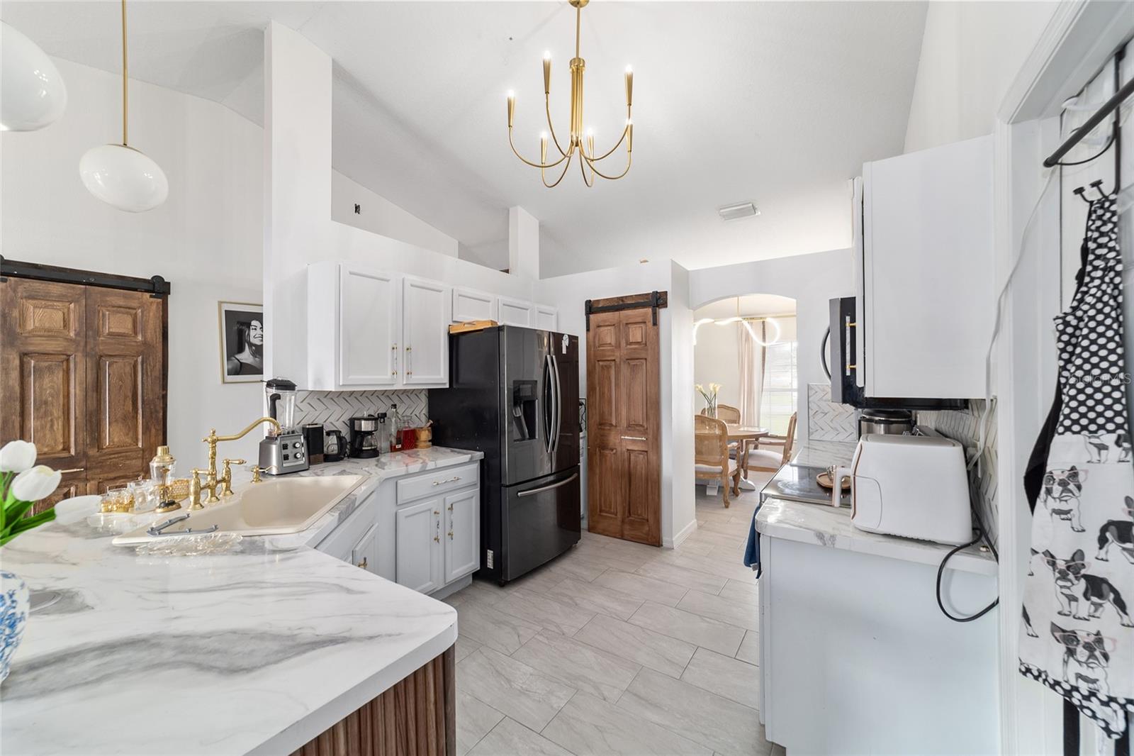 Image 40 of 68 For 2 Juniper Terrace