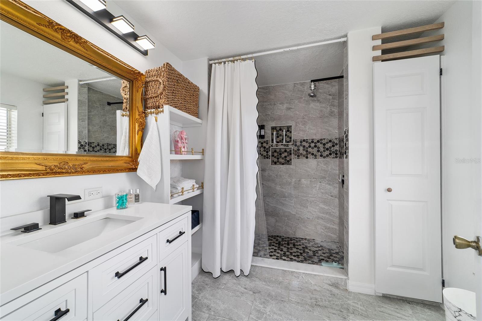 Image 51 of 68 For 2 Juniper Terrace