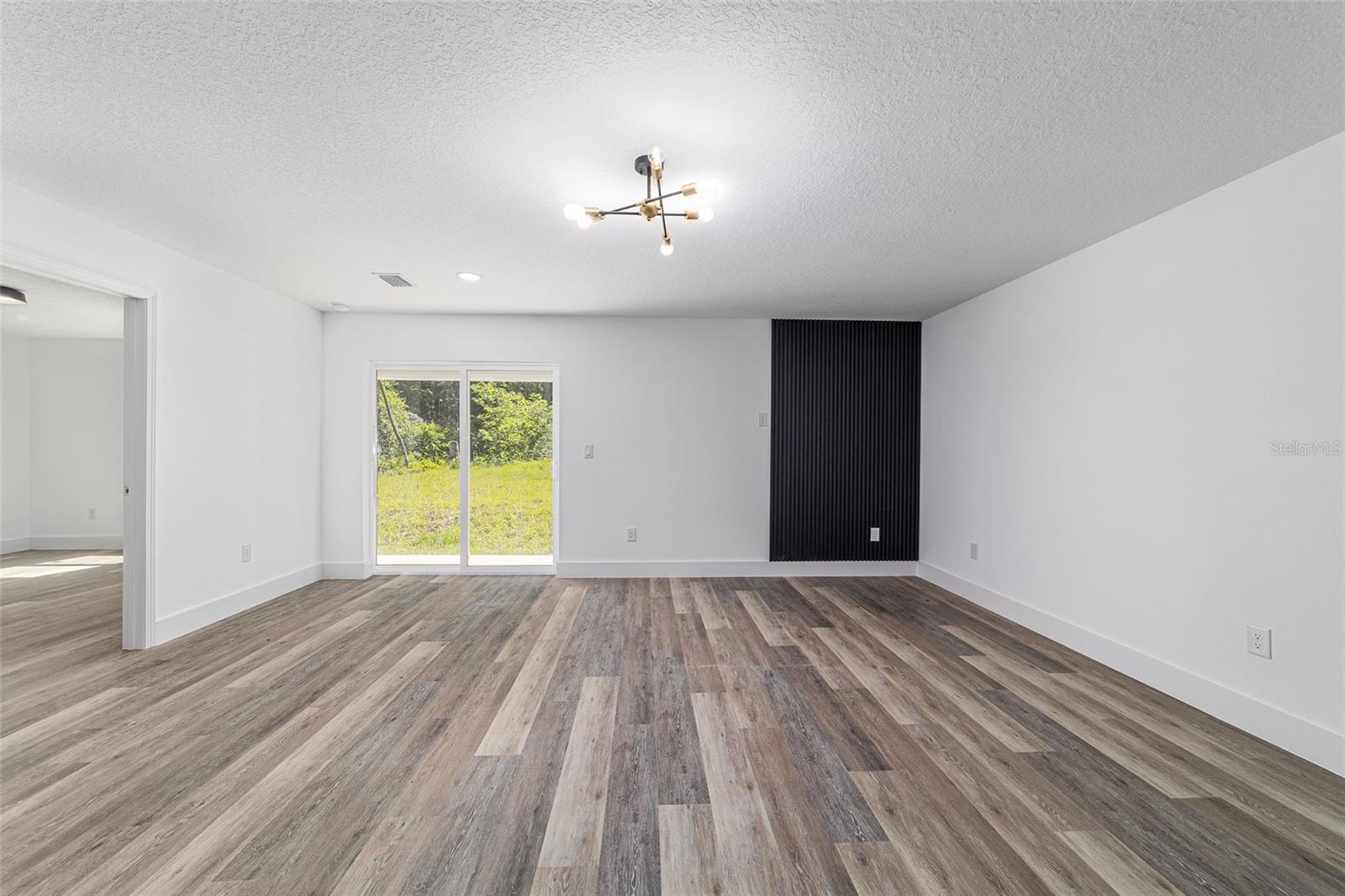 Image 13 of 23 For 6839 23rd Avenue