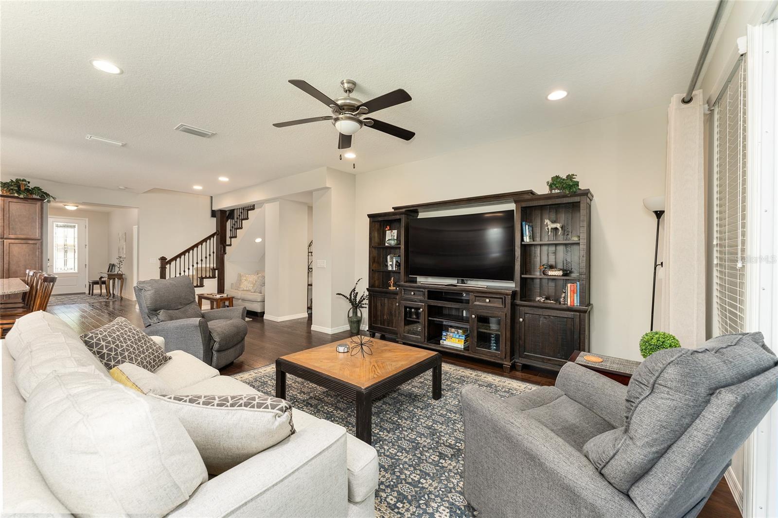 Image 23 of 57 For 3441 56th Avenue