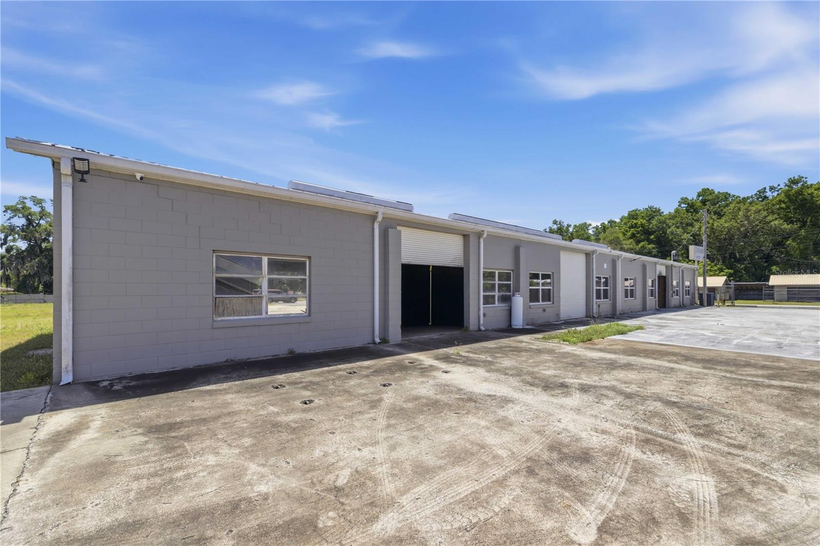 Image 4 of 26 For 943 17th Avenue