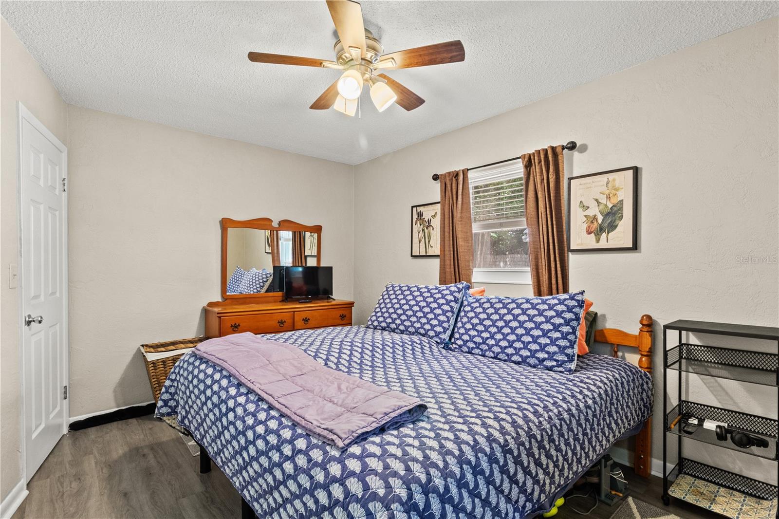 Image 18 of 53 For 2312 9th Terrace