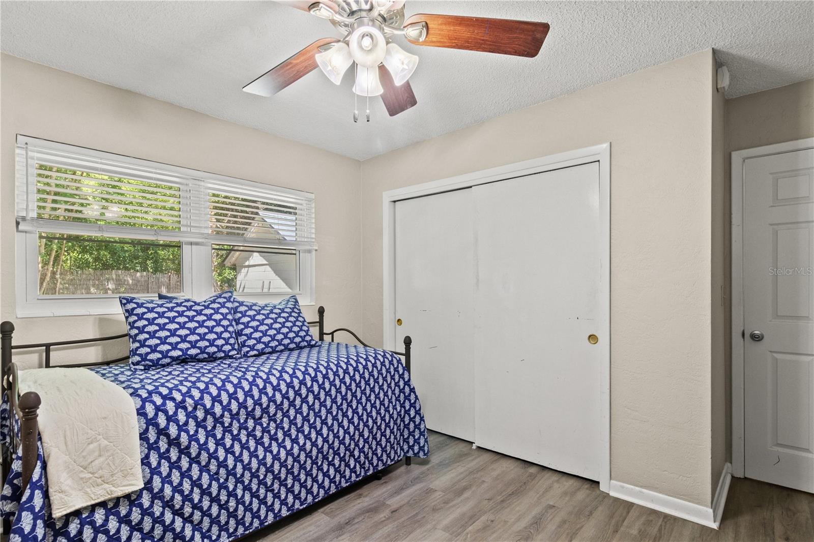 Image 22 of 53 For 2312 9th Terrace