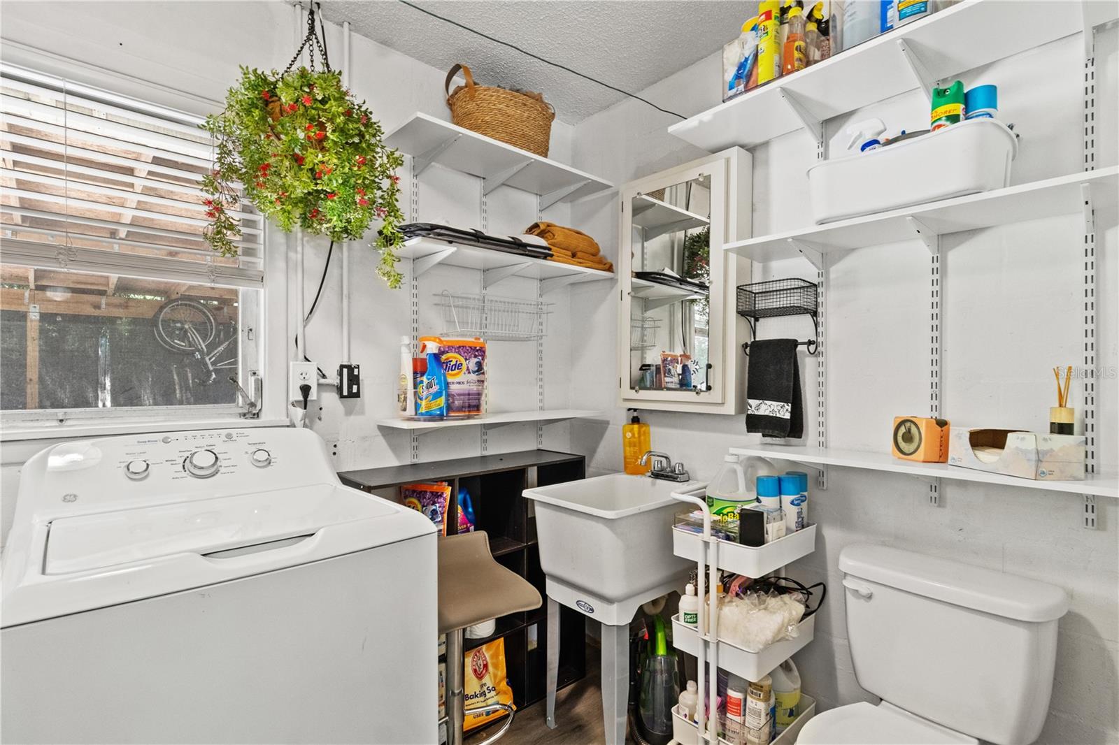 Image 26 of 53 For 2312 9th Terrace