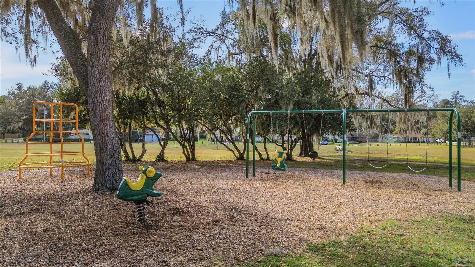 Image 45 of 53 For 2312 9th Terrace