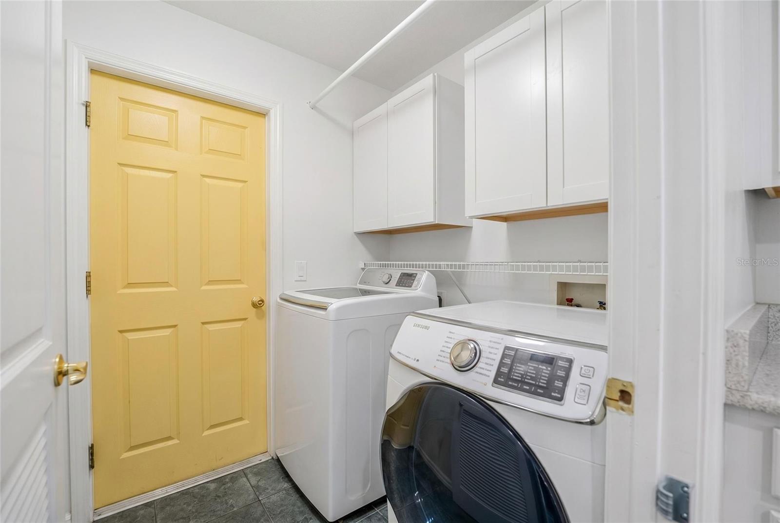 Image 18 of 21 For 8327 79th Circle