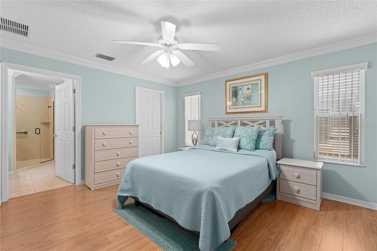 Image 20 of 40 For 1936 Palo Alto Avenue