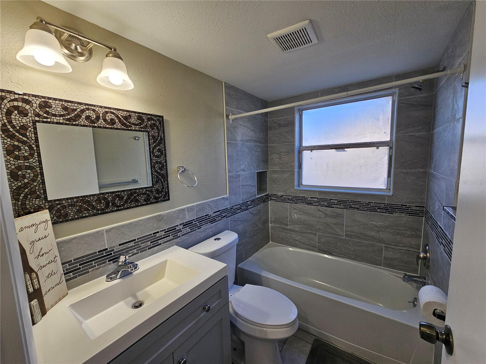 Image 3 of 19 For 8200 Fairways Circle B102