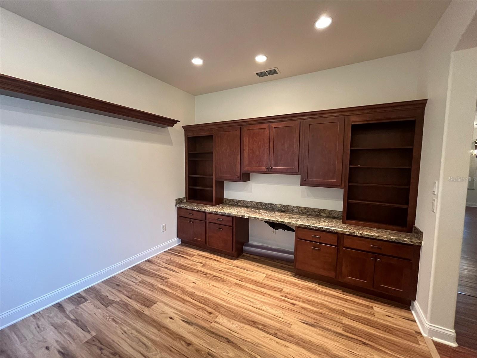 Image 4 of 45 For 316 Wason Street