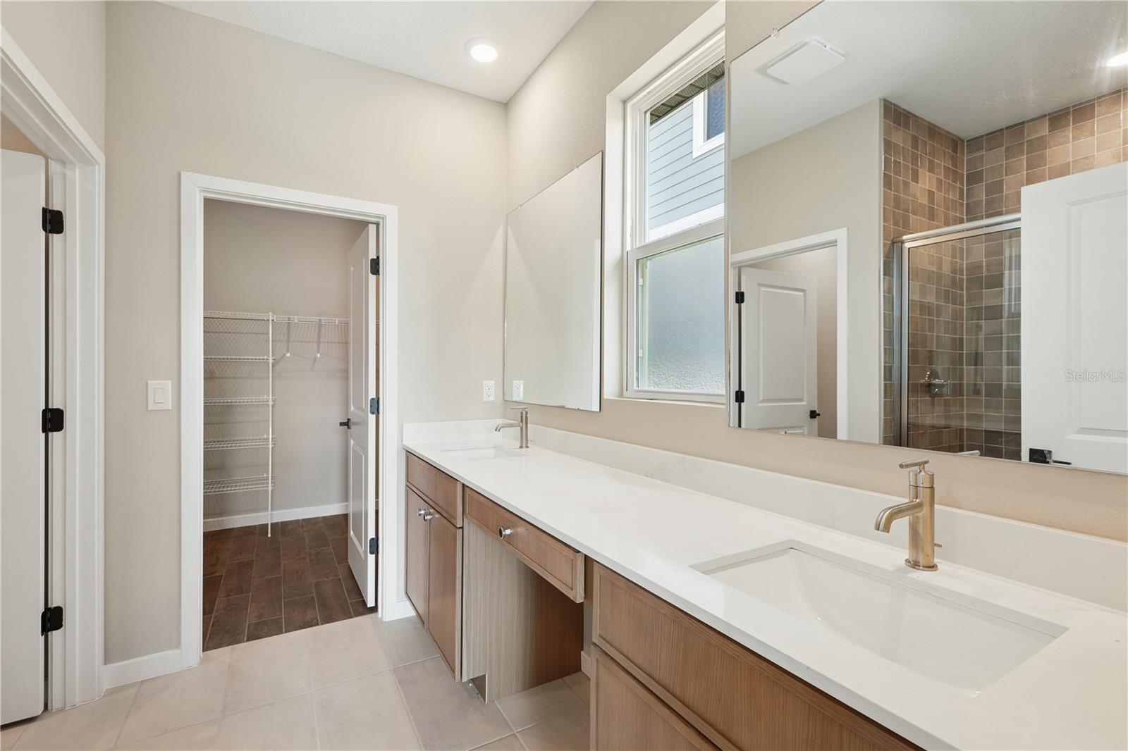 Image 9 of 19 For 4465 37th Street Road