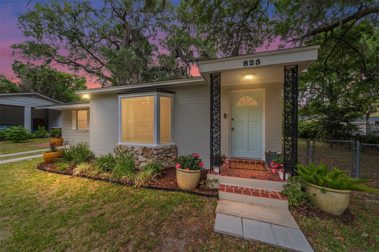 Image 2 of 36 For 825 13th Street