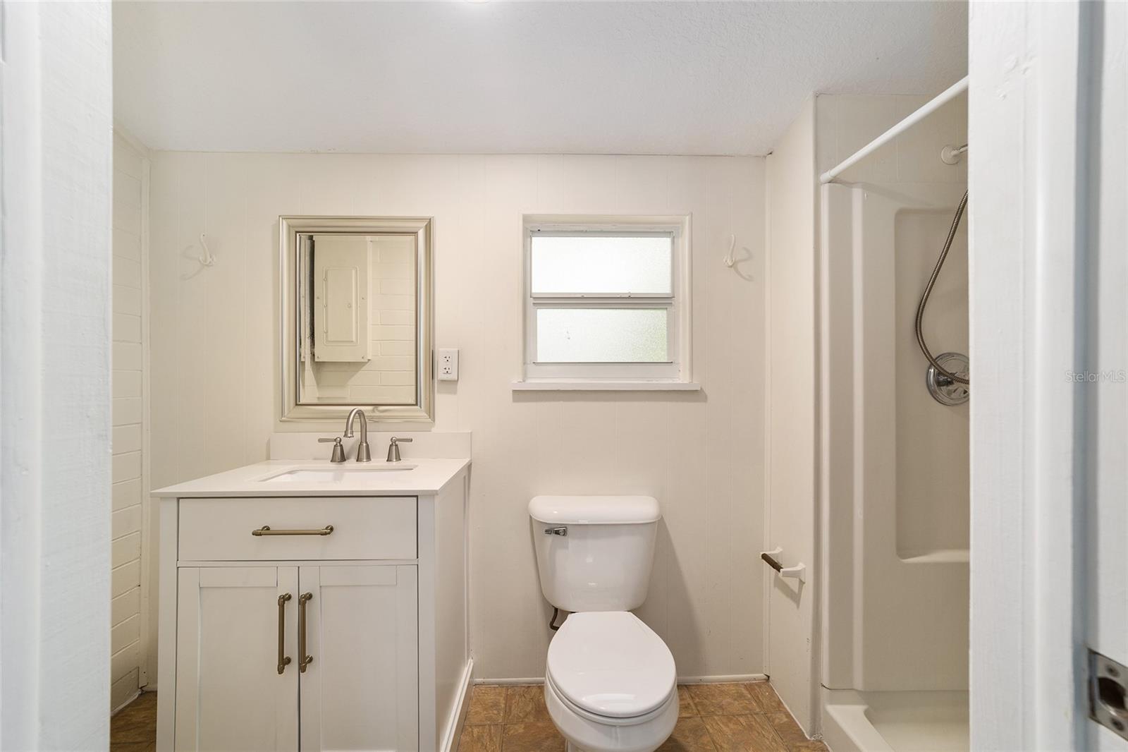 Image 30 of 36 For 825 13th Street