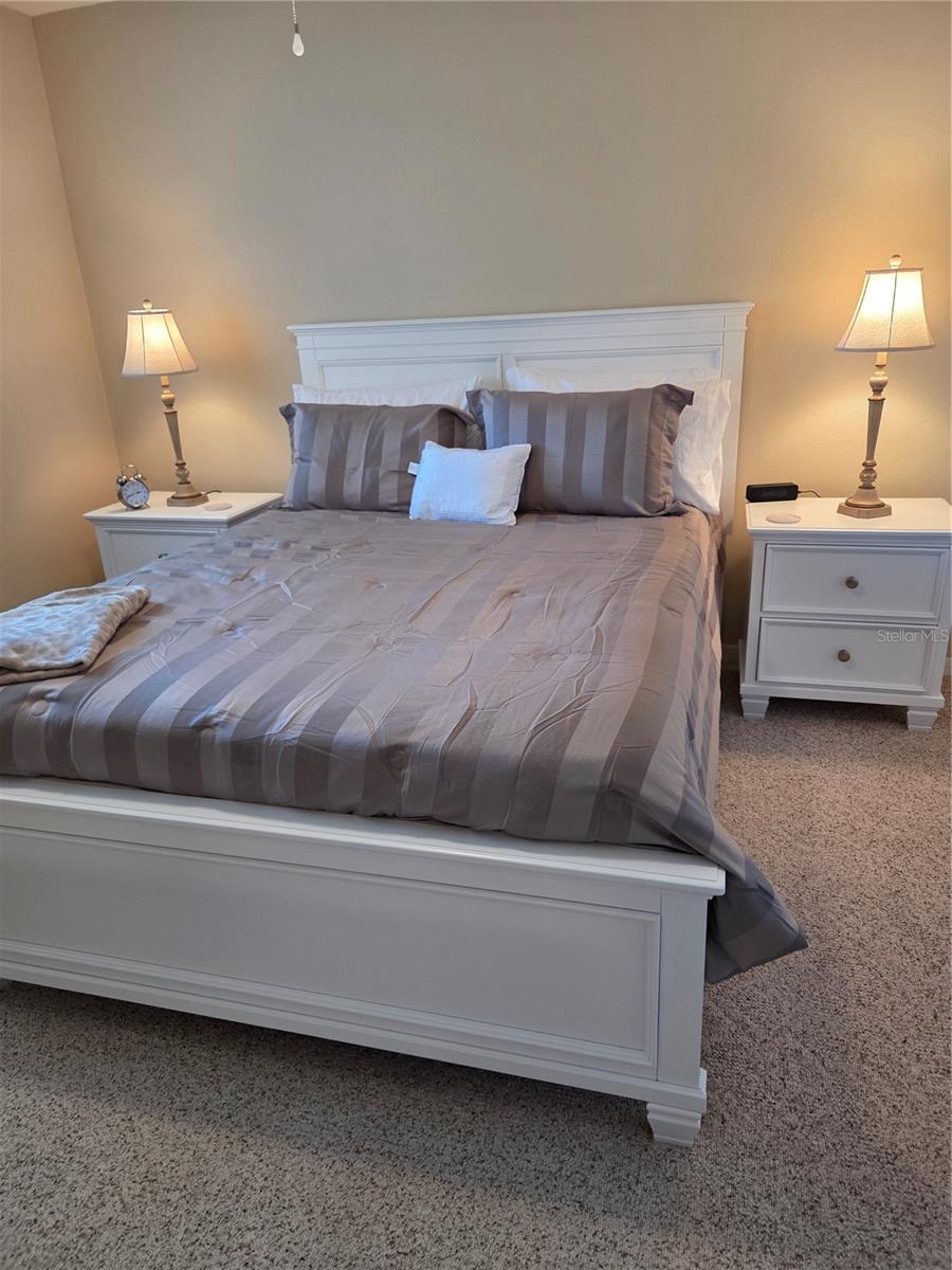 Image 14 of 24 For 9827 96th Street