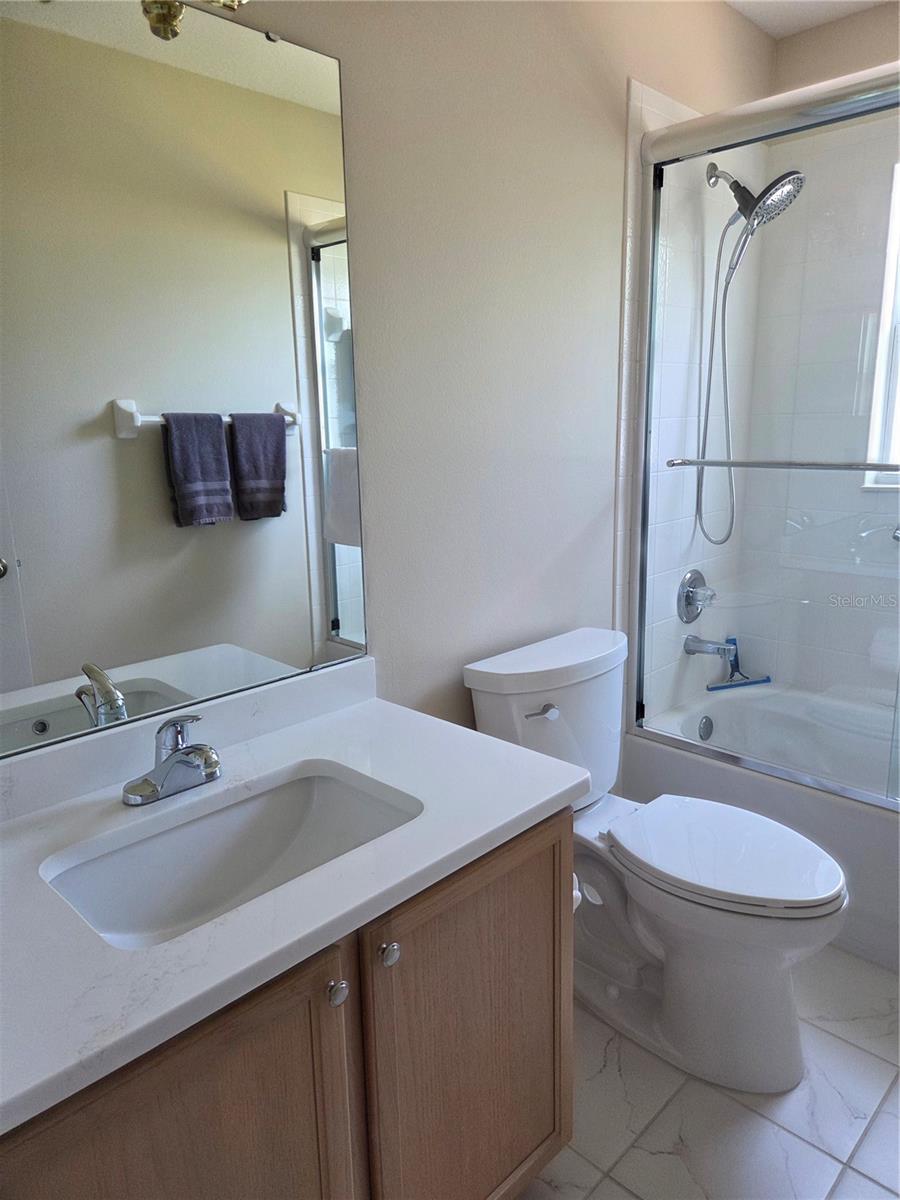 Image 17 of 24 For 9827 96th Street