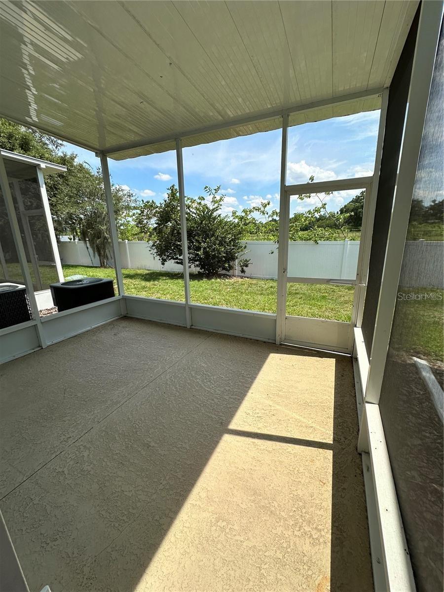 Image 29 of 30 For 4500 52nd Circle 106