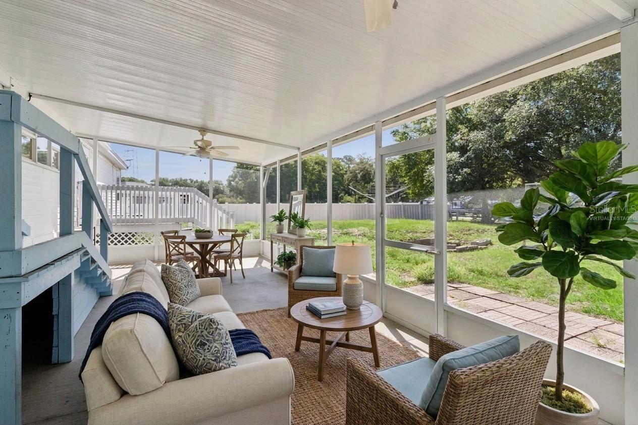 Image 5 of 67 For 575 Lindsey Drive