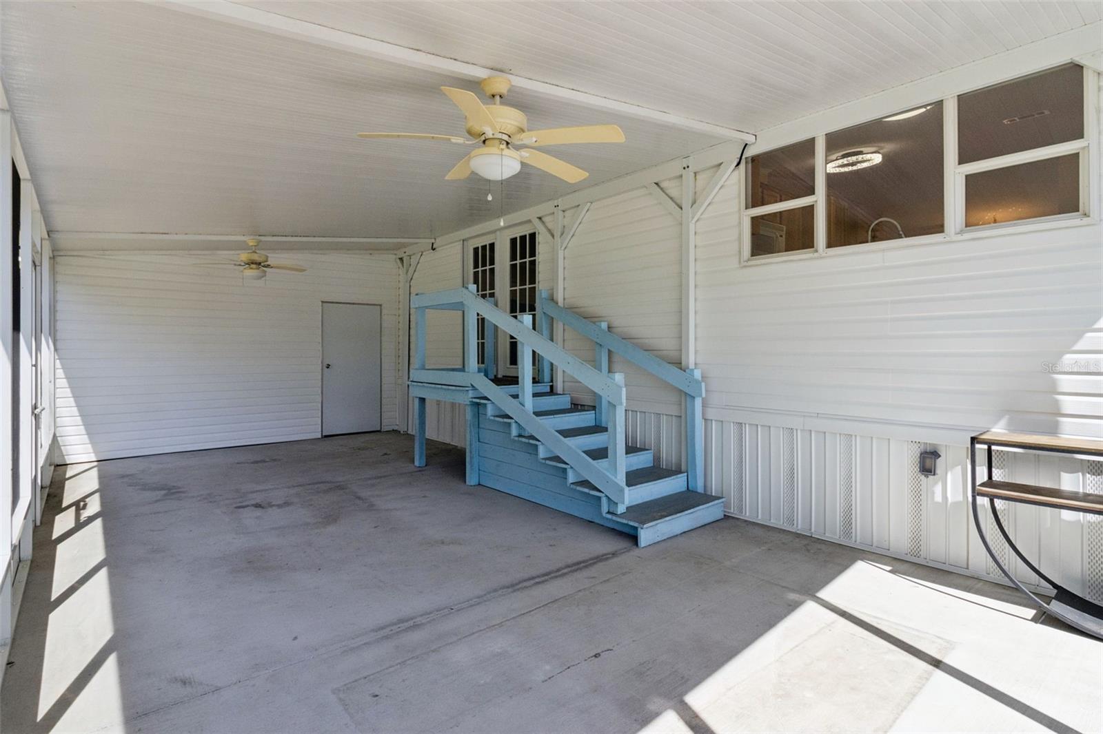 Image 50 of 67 For 575 Lindsey Drive