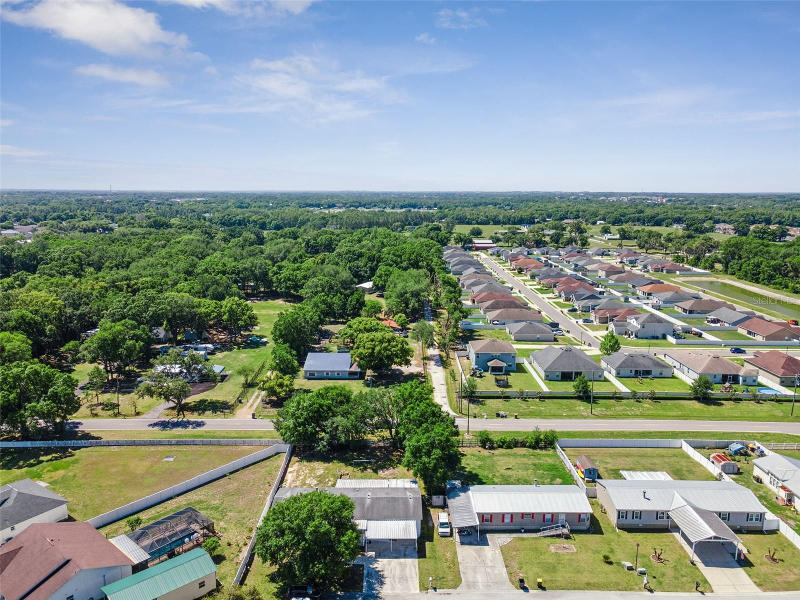 Image 60 of 67 For 575 Lindsey Drive