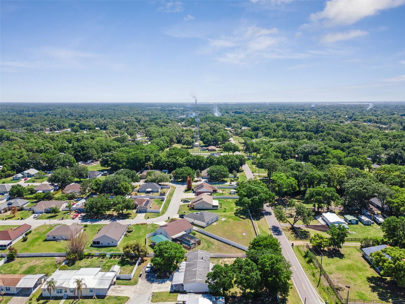 Image 61 of 67 For 575 Lindsey Drive