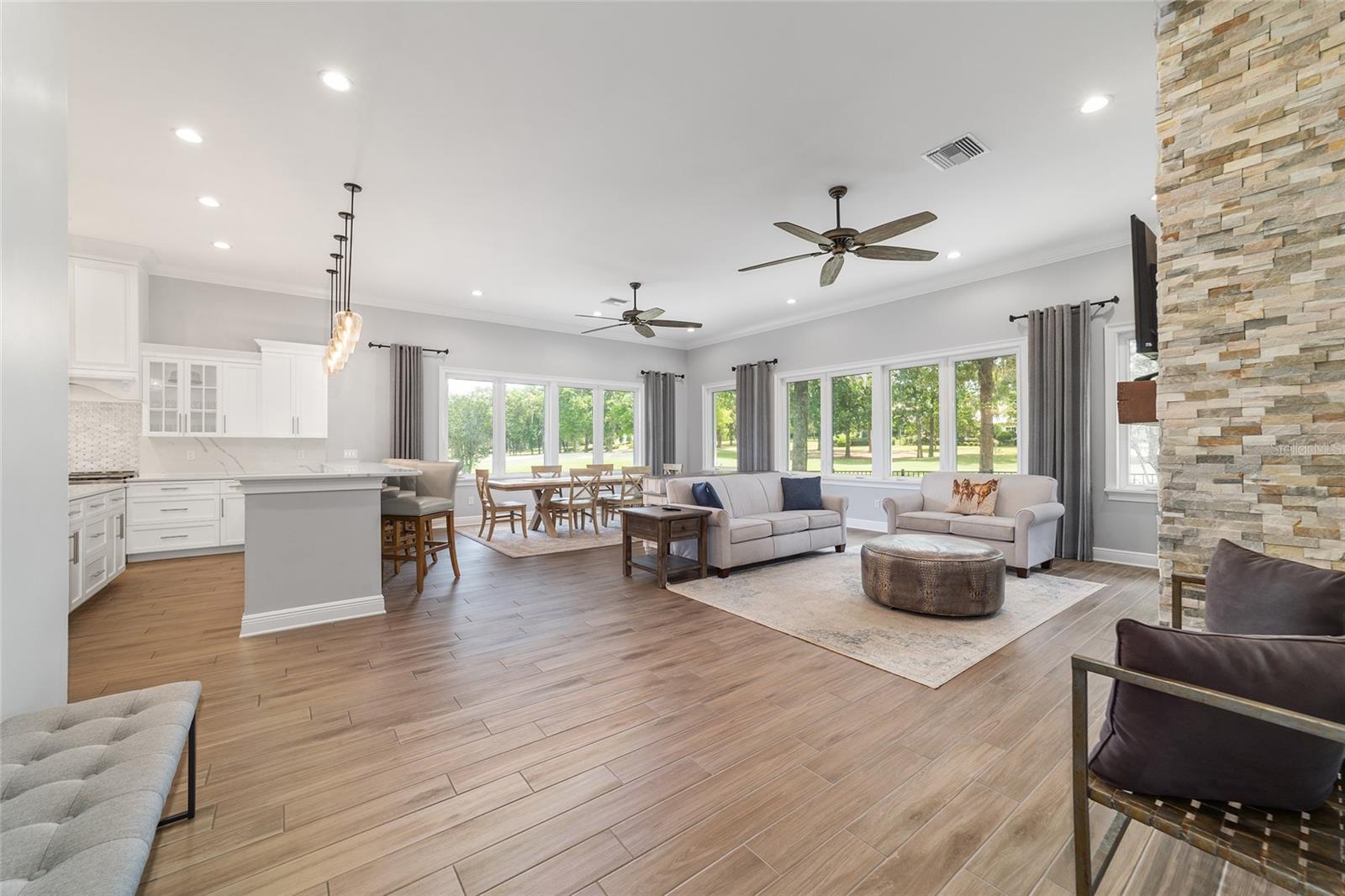 Image 10 of 64 For 7554 33rd Place