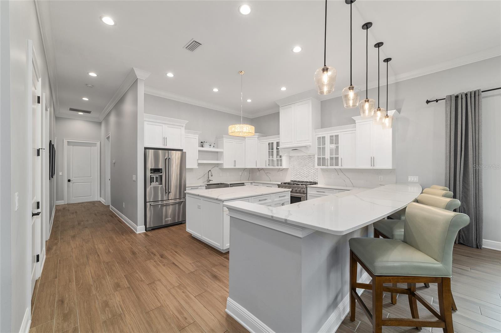 Image 19 of 64 For 7554 33rd Place