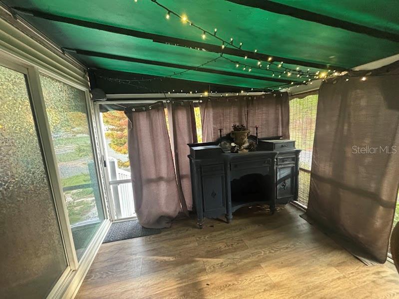 Image 10 of 26 For 25155 142nd Lane 212