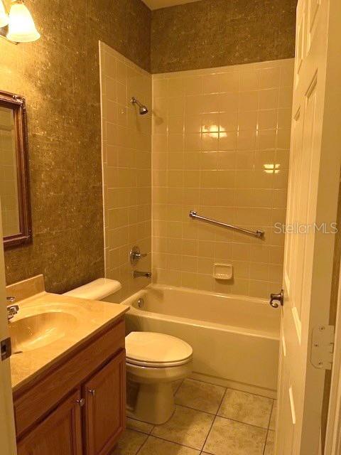 Image 9 of 15 For 9794 89th Loop