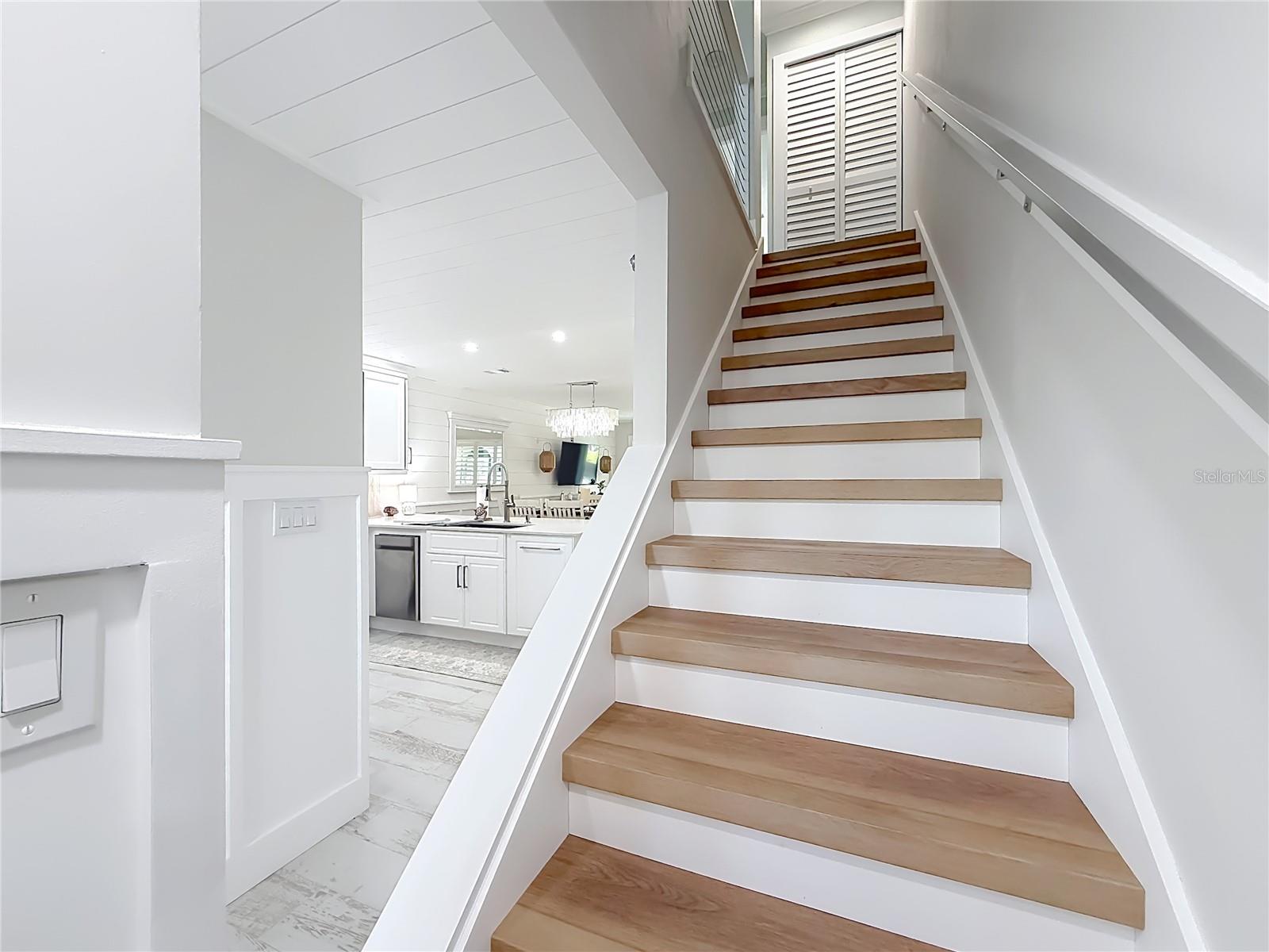 Image 23 of 64 For 1637 Paradise Circle 602