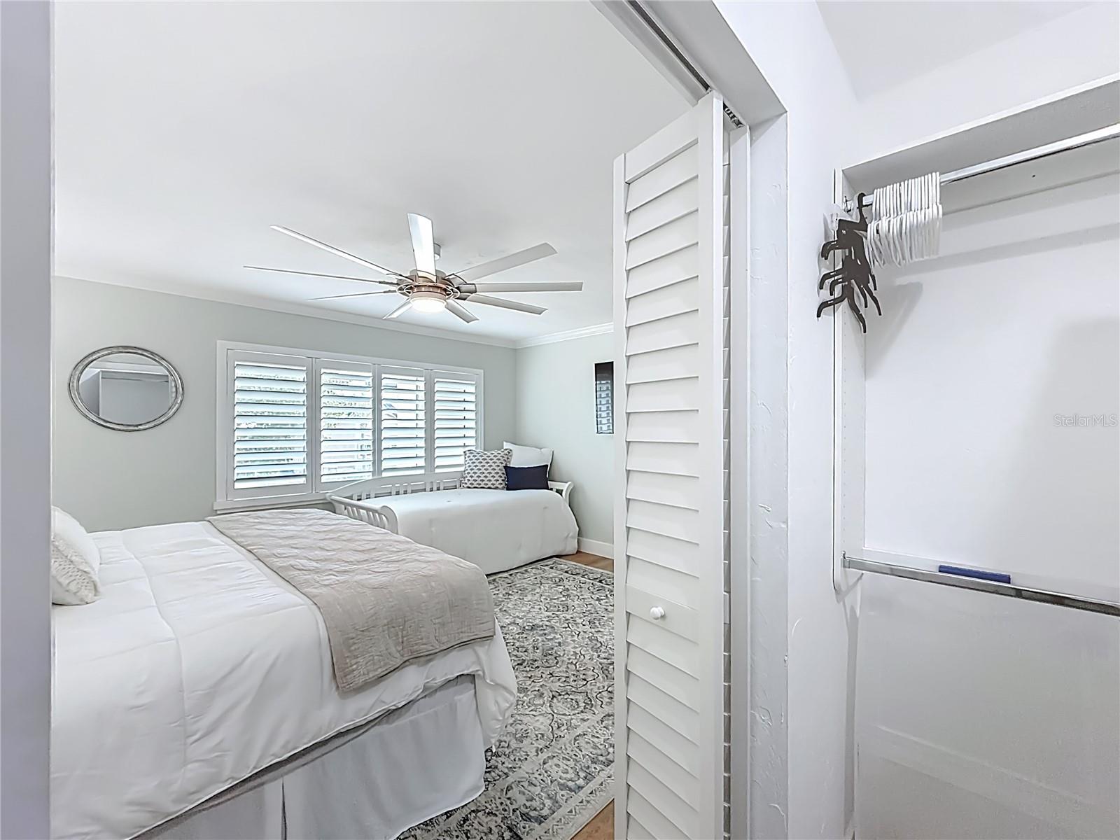 Image 28 of 64 For 1637 Paradise Circle 602