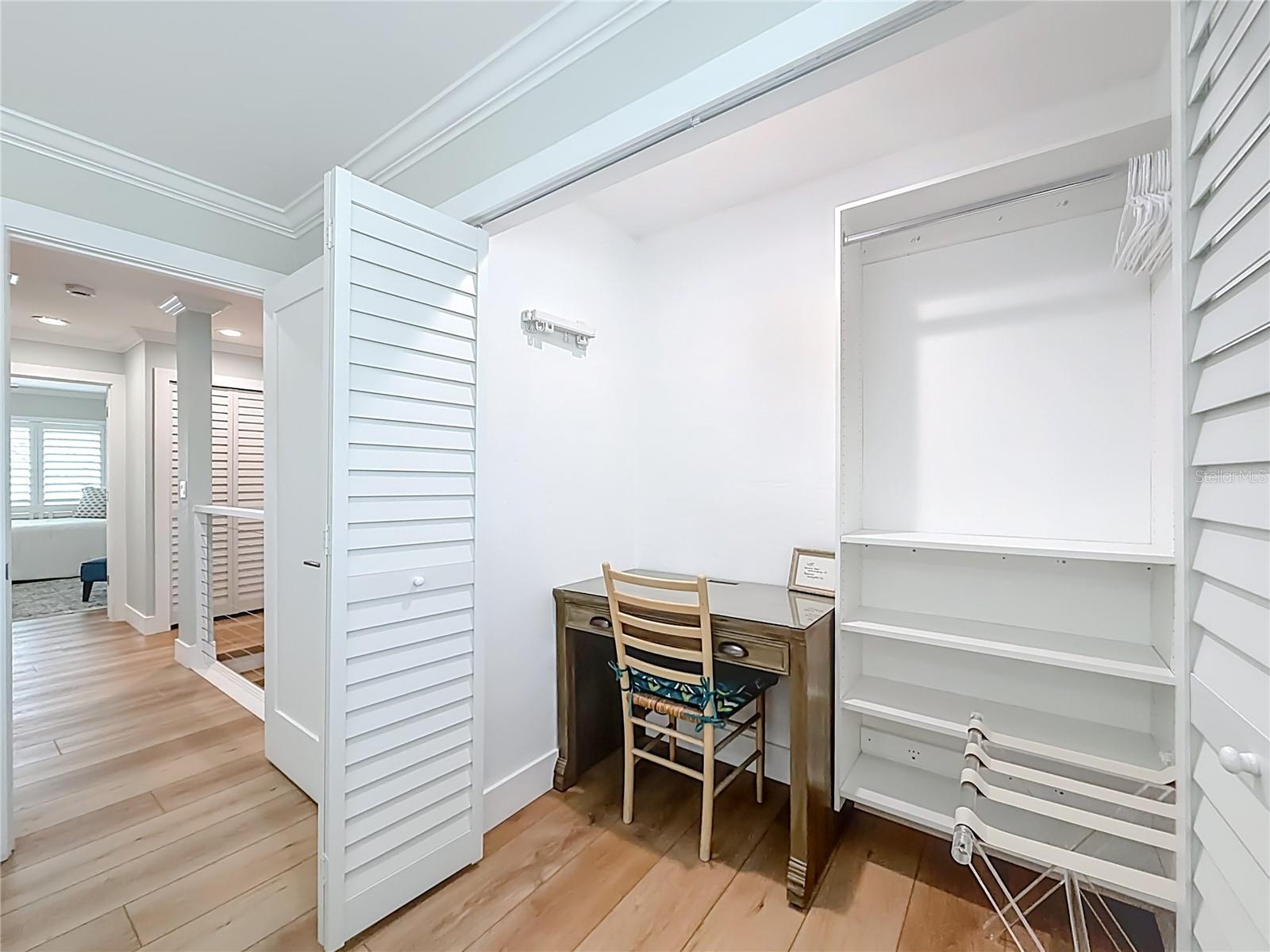 Image 35 of 64 For 1637 Paradise Circle 602