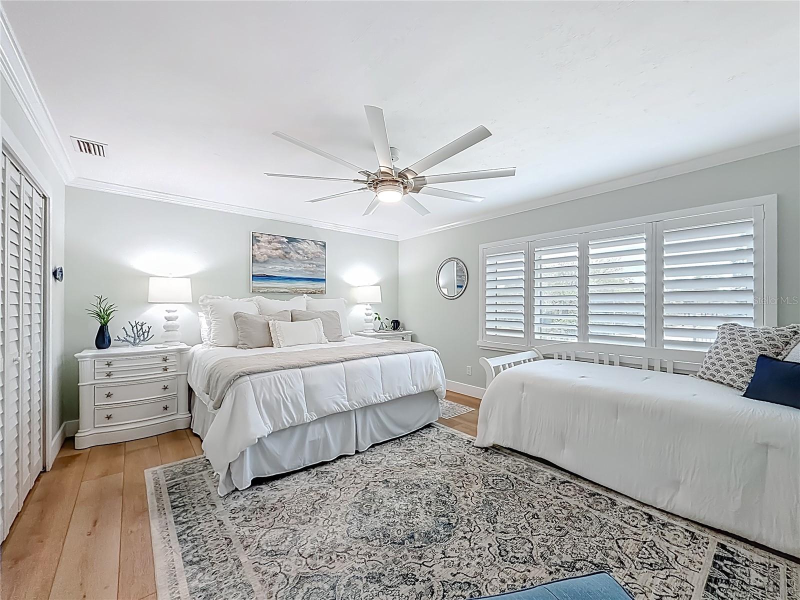 Image 6 of 64 For 1637 Paradise Circle 602