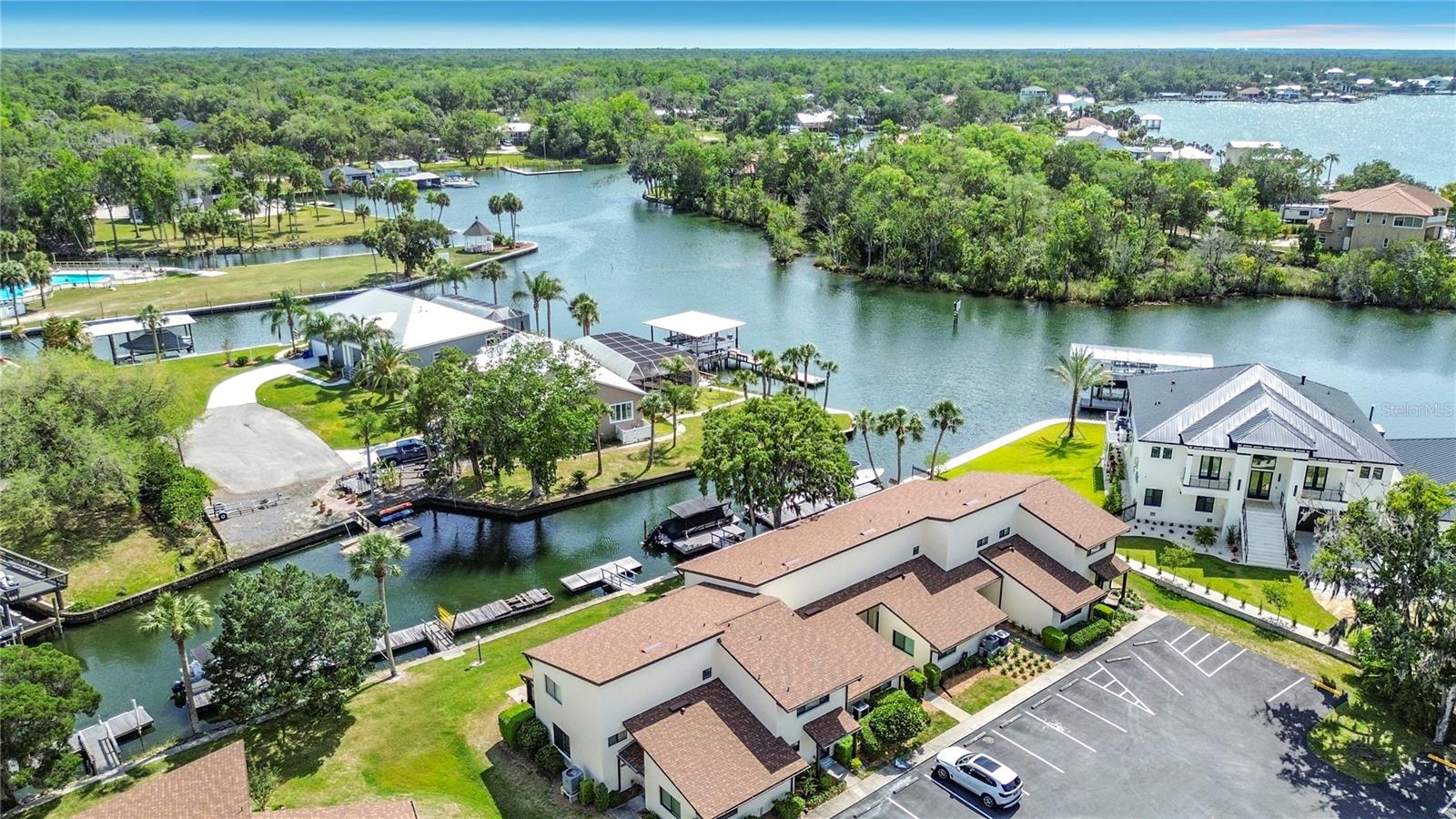 Image 61 of 64 For 1637 Paradise Circle 602