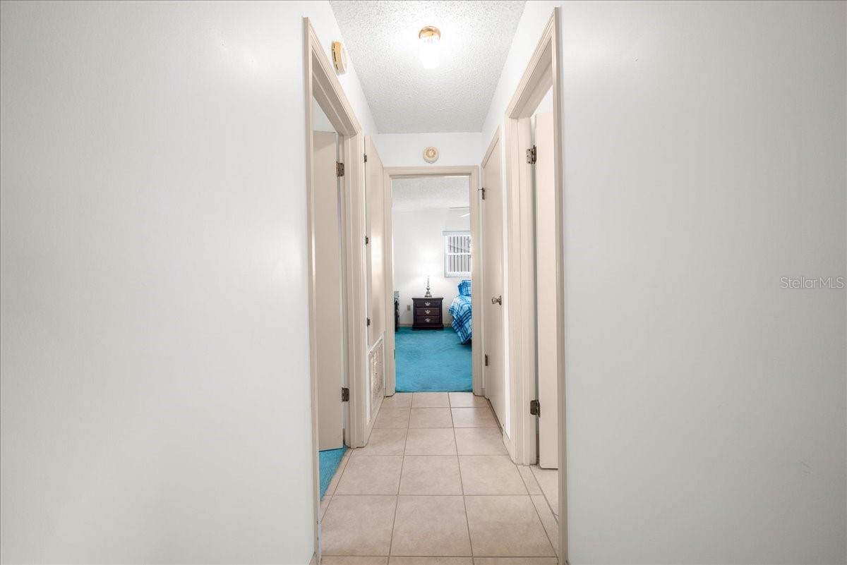 Image 23 of 51 For 11270 62nd Avenue Road