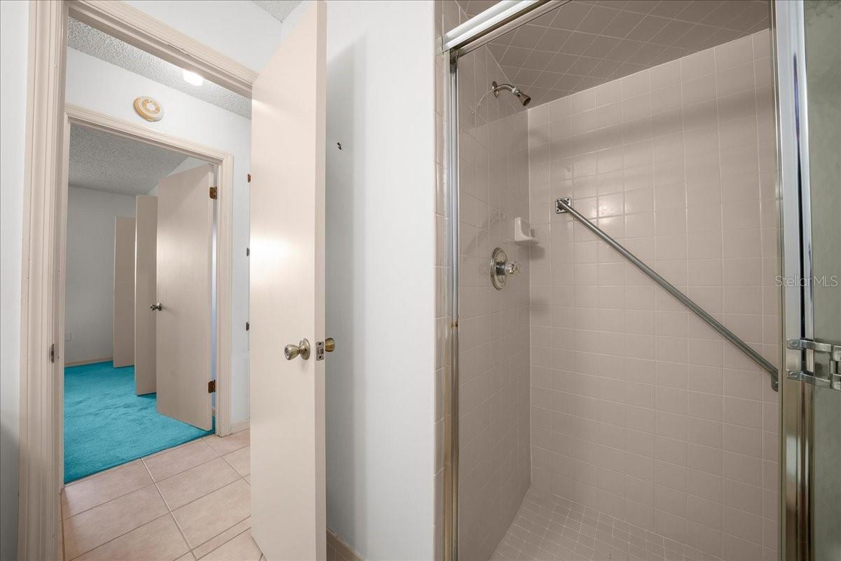 Image 27 of 51 For 11270 62nd Avenue Road