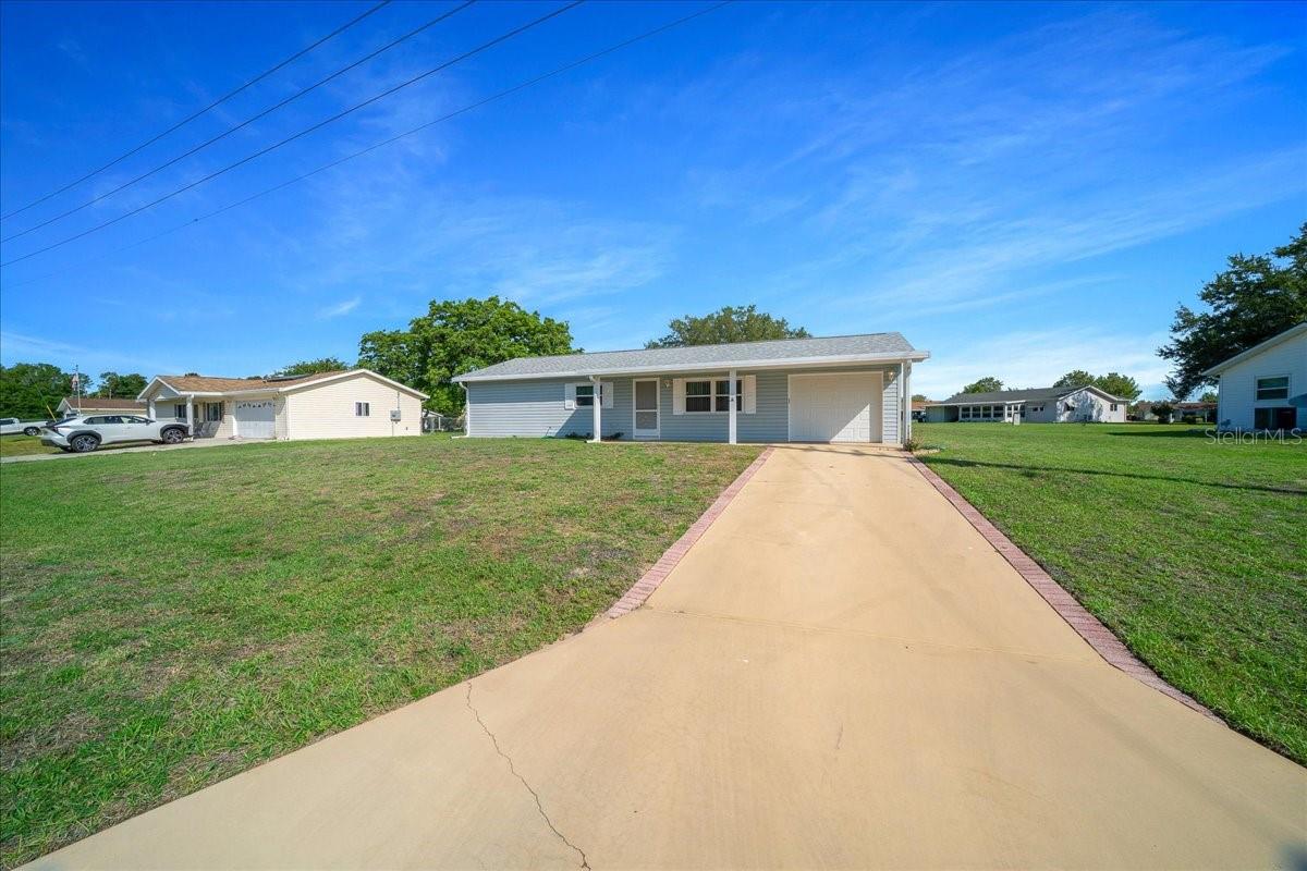 Image 35 of 51 For 11270 62nd Avenue Road