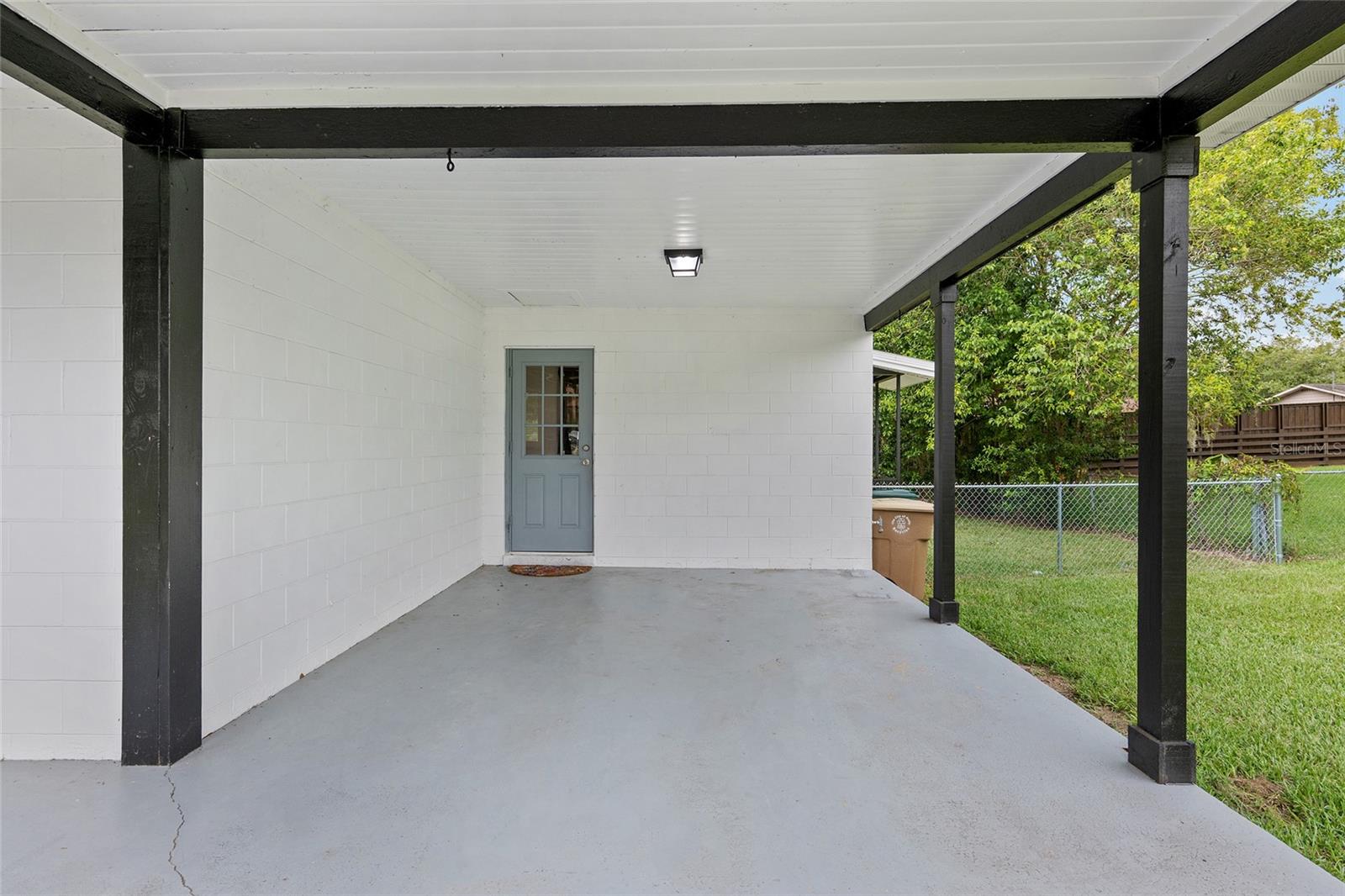 Image 13 of 58 For 1846 Lake Weir Avenue