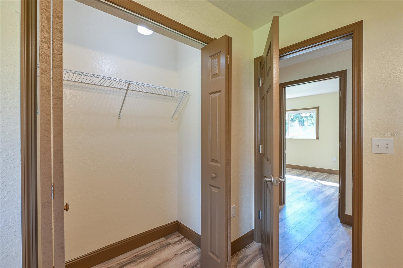 Image 36 of 58 For 1846 Lake Weir Avenue