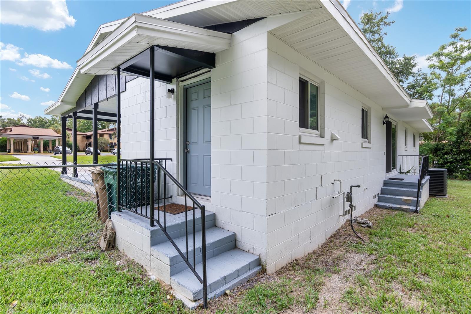 Image 44 of 58 For 1846 Lake Weir Avenue