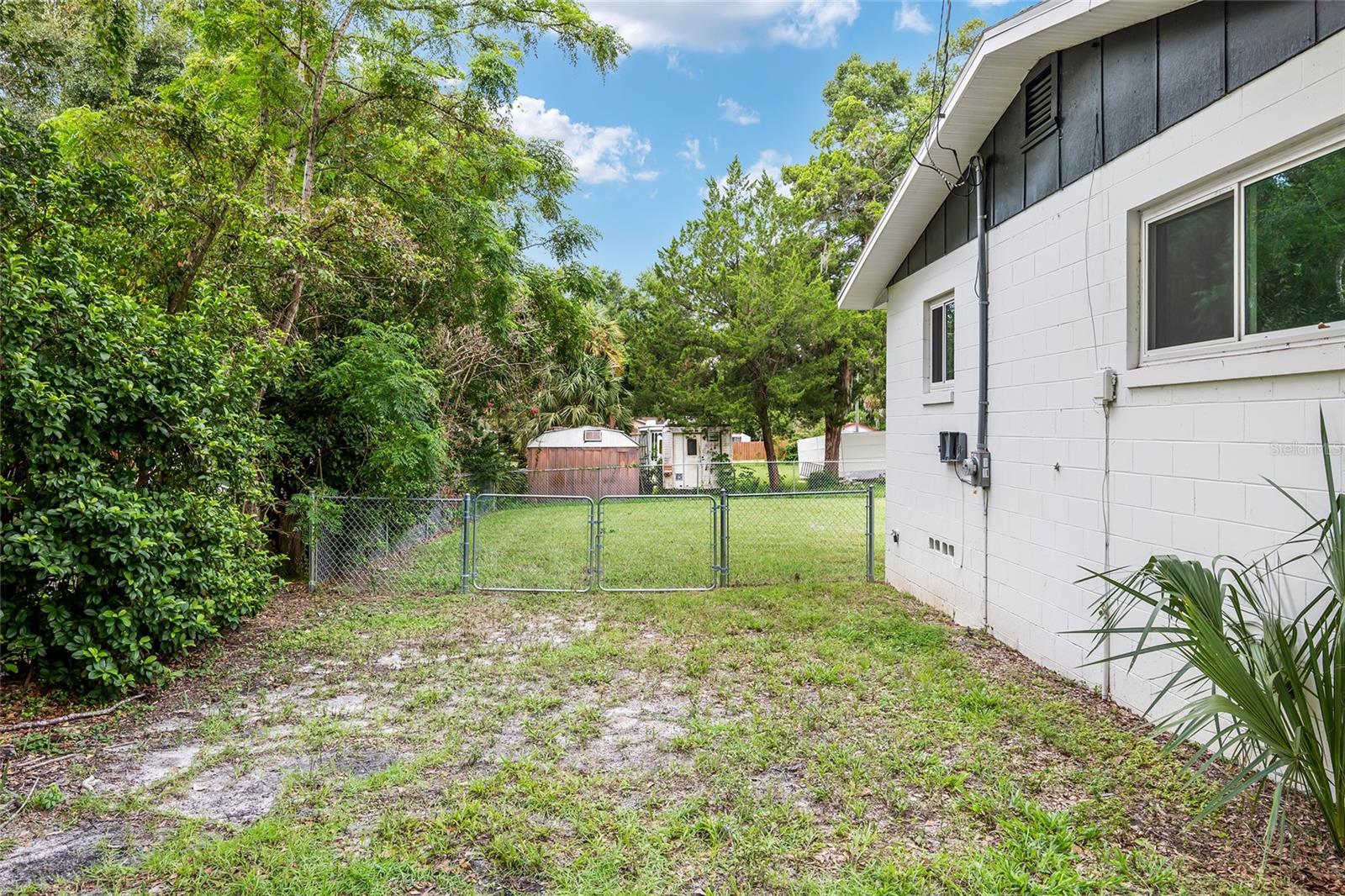 Image 45 of 58 For 1846 Lake Weir Avenue