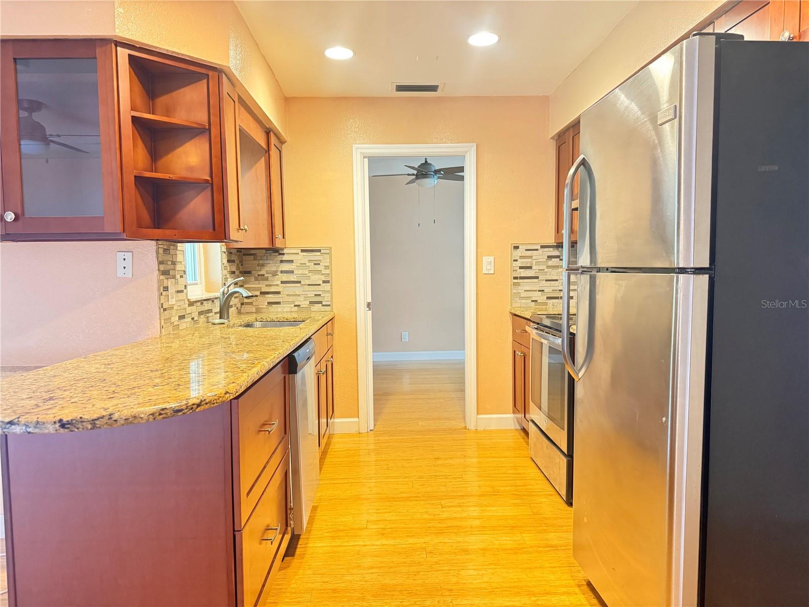 Image 6 of 13 For 1648 Summerdale Drive S