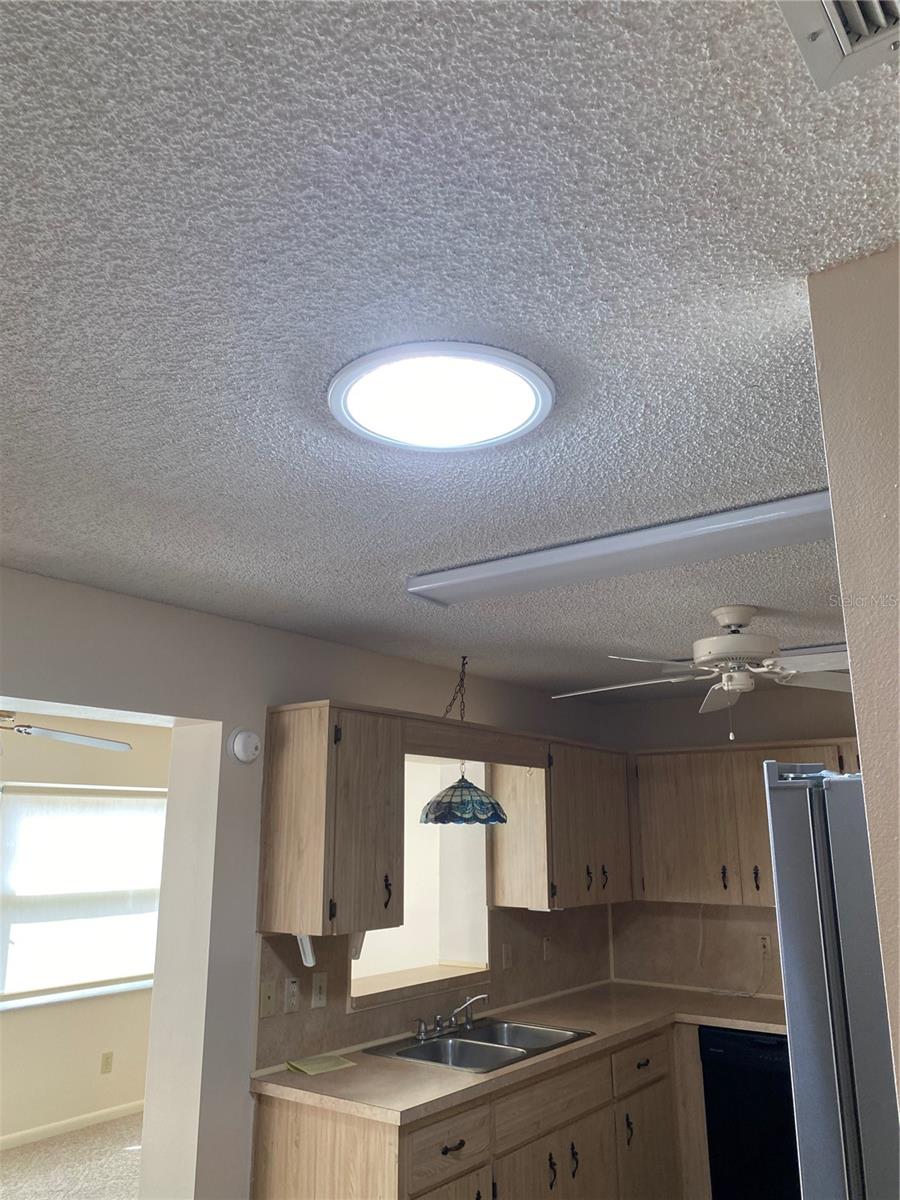 Image 12 of 44 For 8666 92nd Lane C