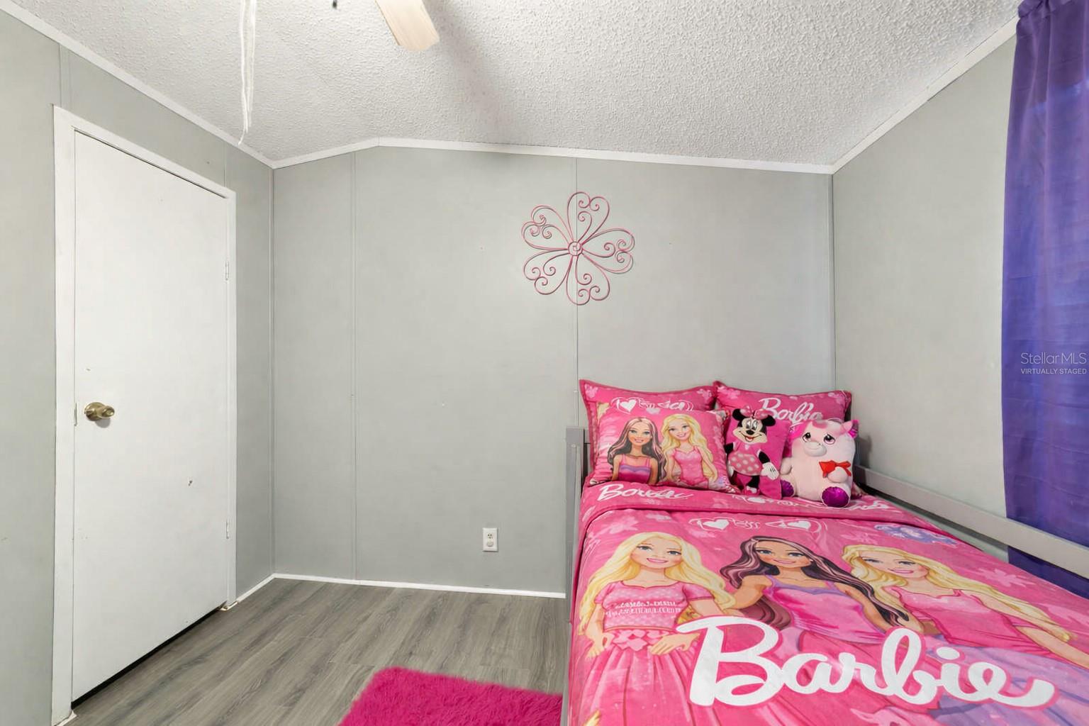 Image 25 of 73 For 13261 155th Lane