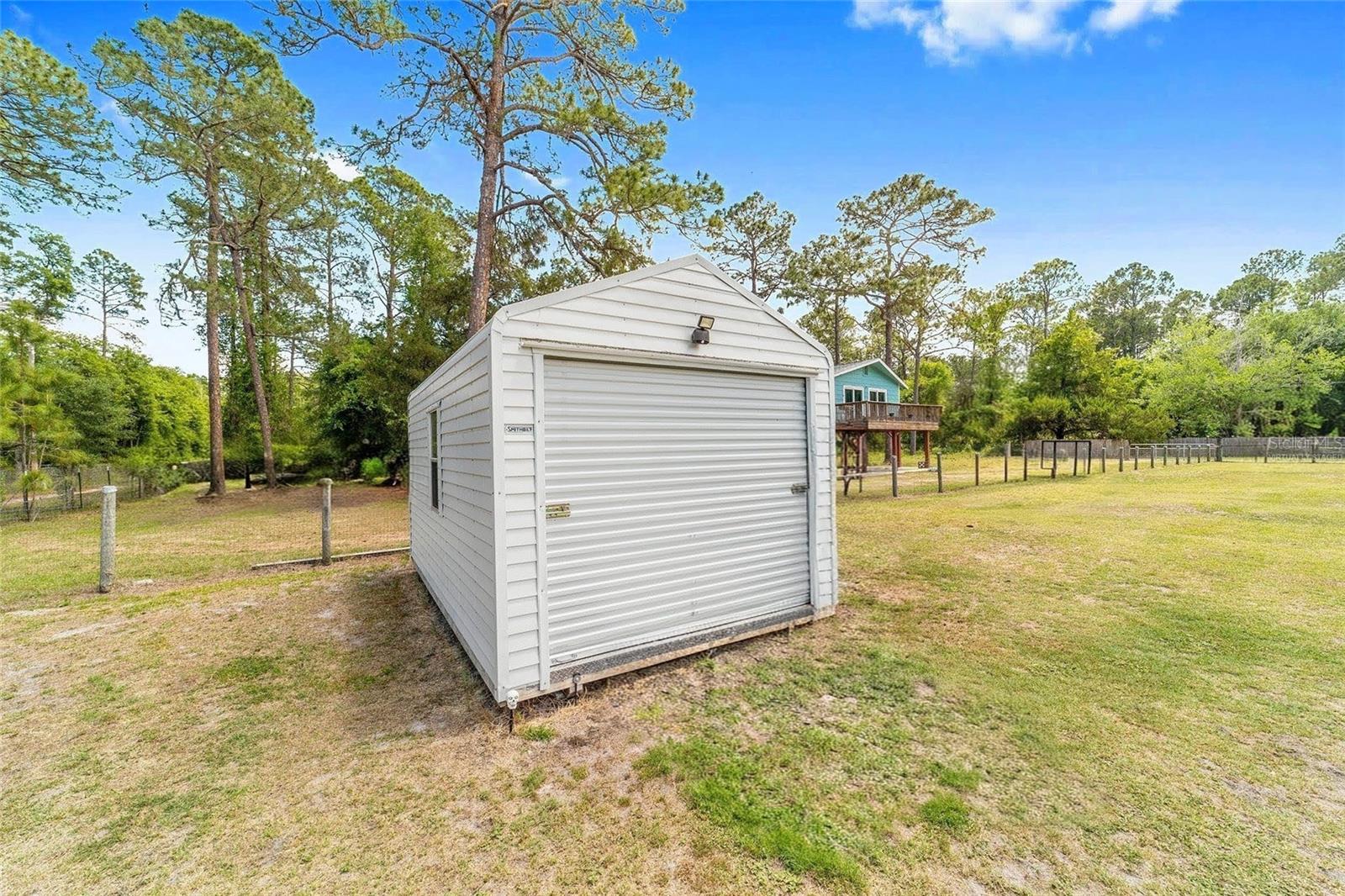 Image 32 of 73 For 13261 155th Lane