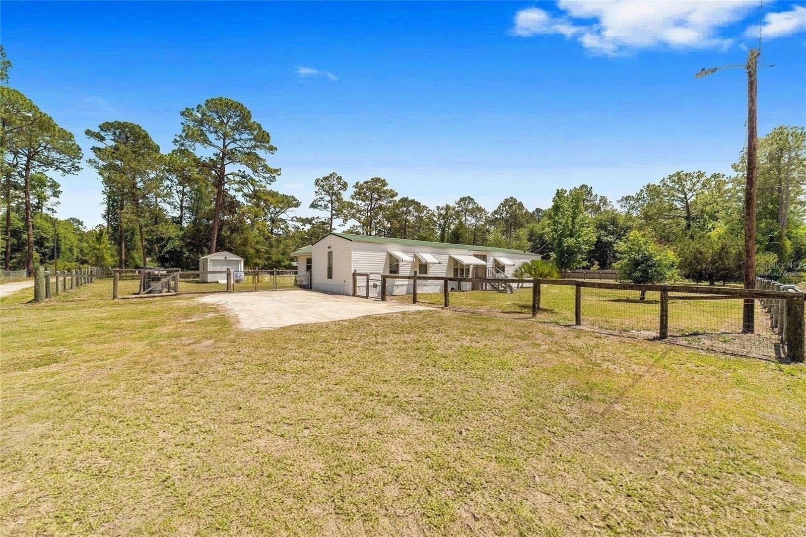 Image 34 of 73 For 13261 155th Lane