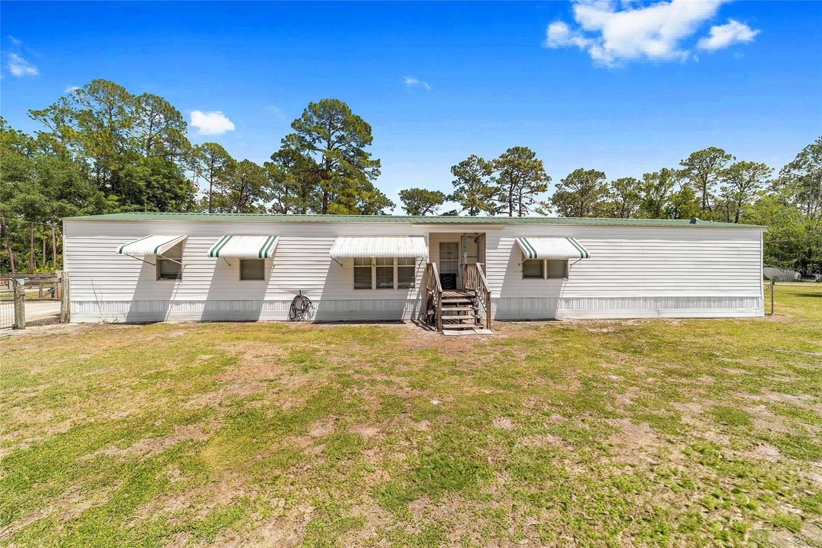 Image 38 of 73 For 13261 155th Lane