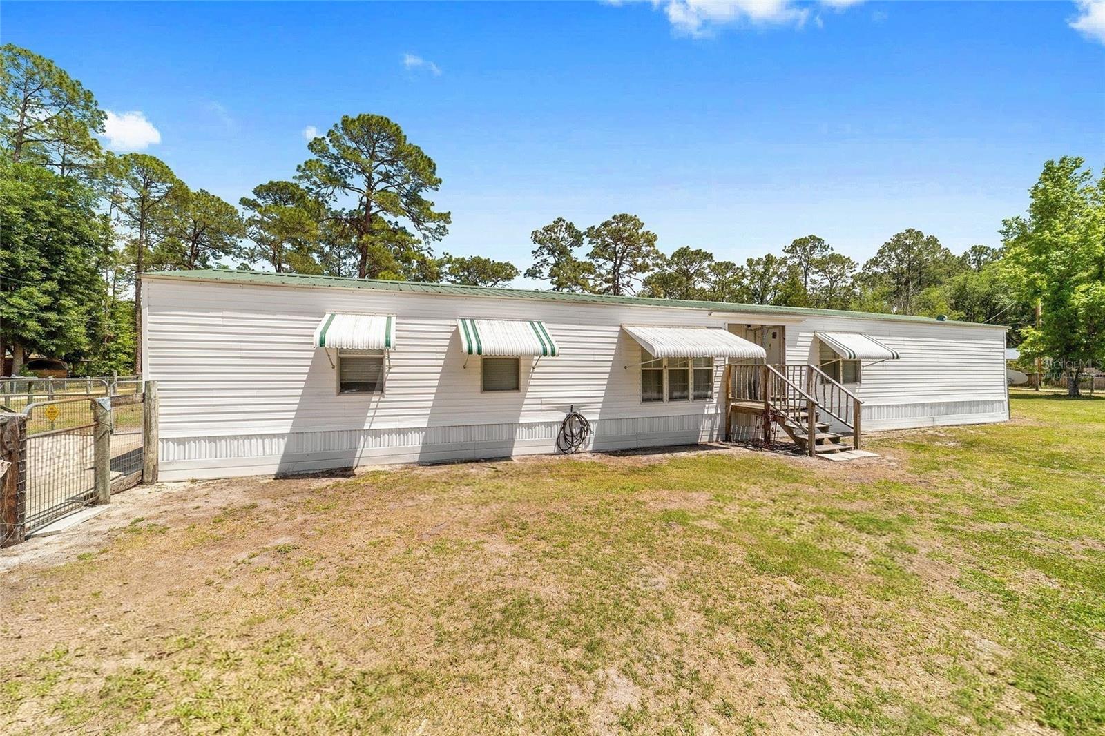 Image 39 of 73 For 13261 155th Lane