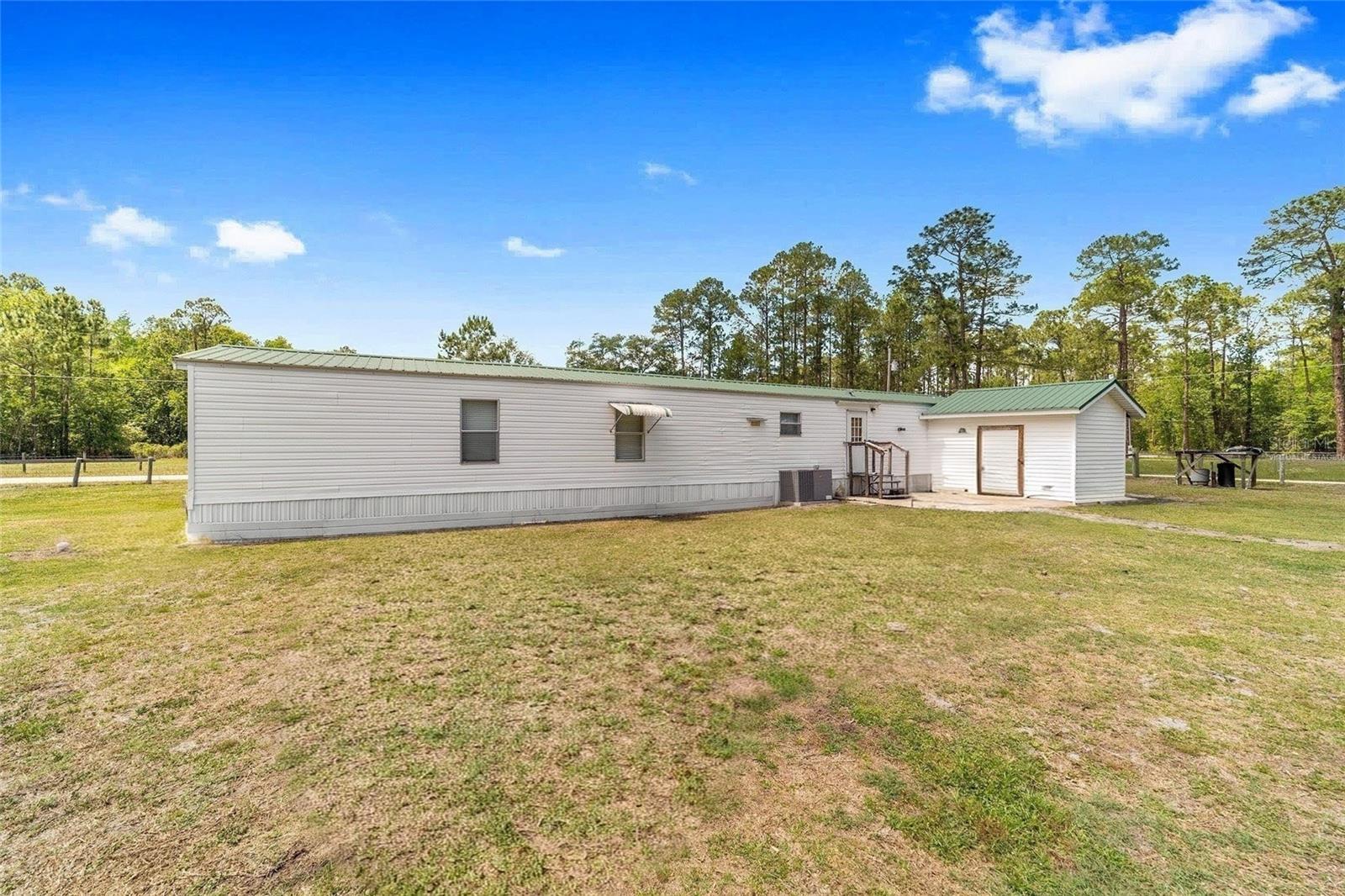 Image 40 of 73 For 13261 155th Lane