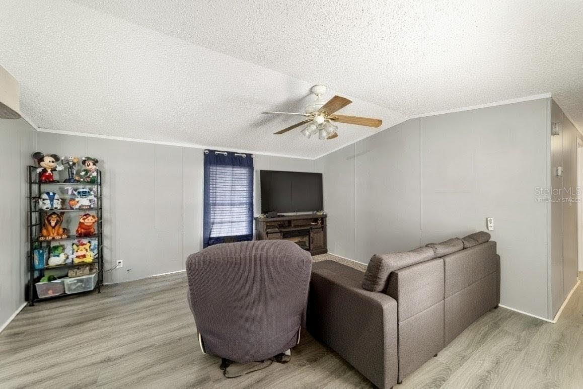 Image 5 of 73 For 13261 155th Lane