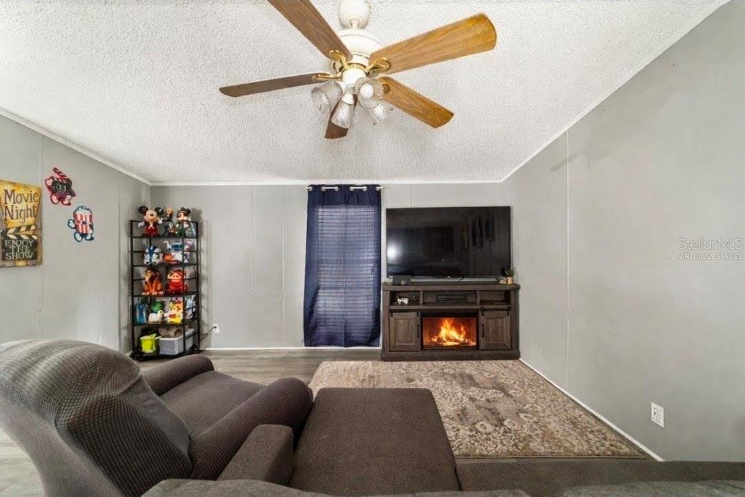 Image 6 of 73 For 13261 155th Lane